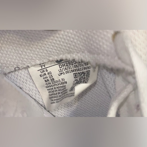 Nike Air Force 1 shoes Triple White Leather Low DH2920-111 Youth Size 7Y Kids - Picture 7 of 7